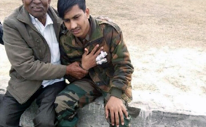 पाकिस्तान से छूट कर आए जवान चंदू चव्हाण ने सेना पर लगाया उत्पीड़न का आरोप, सेना छोड़ने का किया फैसला