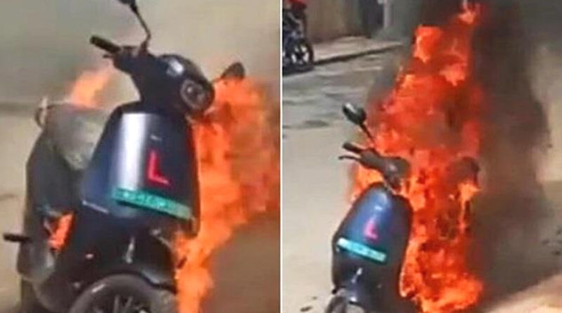 आंध्र प्रदेश में नई इलेक्ट्रिक बाइक में हुआ जोरदार धमाका, एक की मौत और 3 गंभीर रूप से घायल