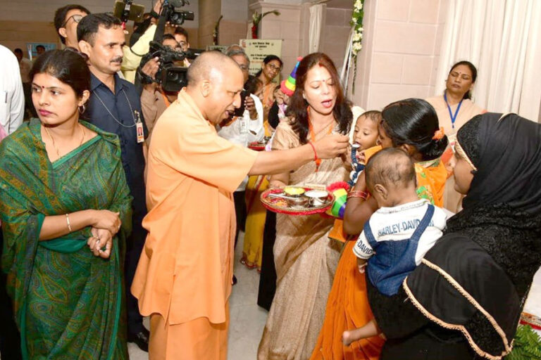 स्वस्थ्य रहने की पहली कुंजी है स्वच्छता: सीएम योगी
