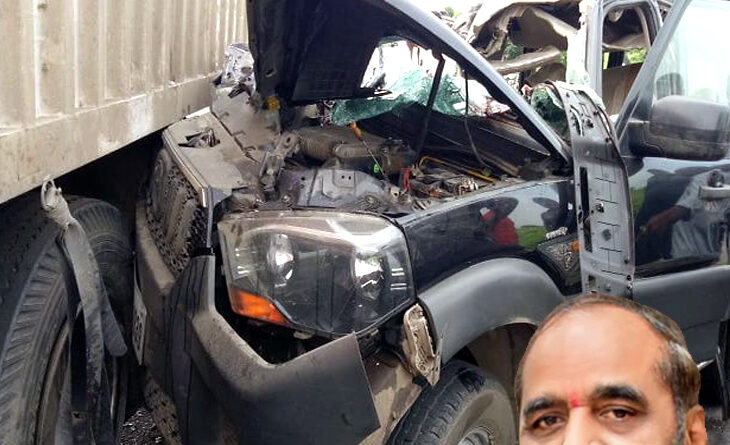 पूर्व केंद्रीय मंत्री हंसराज अहिर के काफिले की गाड़ी दुर्घटनाग्रस्त, 2 सुरक्षाकर्मियों की मौत