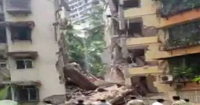 मुंबई: खार में 5 मंजिला इमारत का हिस्सा गिरा, मलबे में 10 साल की बच्ची फंसी