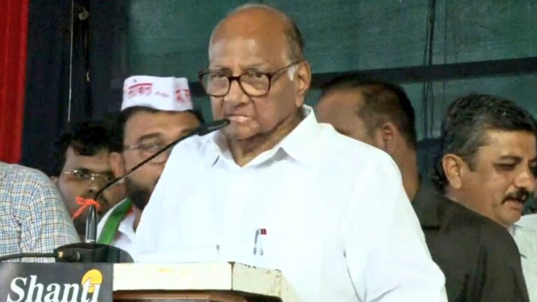 शरद पवार बोले- अब पुलवामा जैसी घटना ही महाराष्ट्र में लोगों का मूड बदल सकती है...!