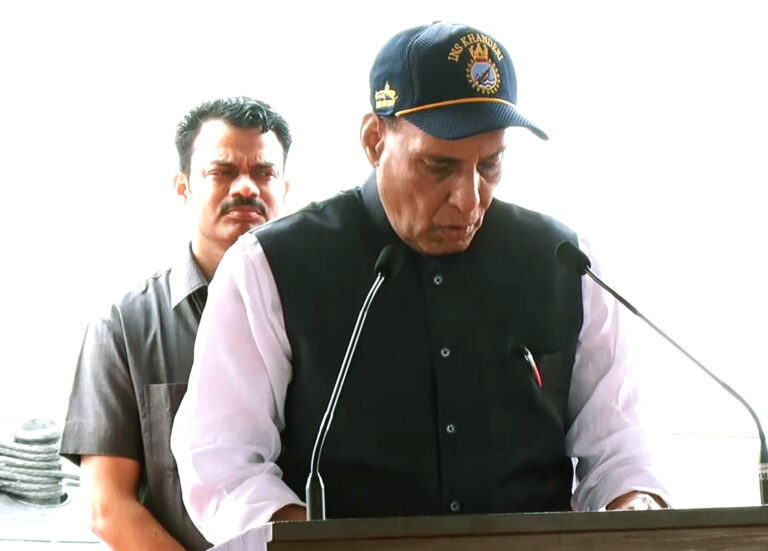 मुंबई जैसे हमले दोबारा करना चाहती हैं कुछ ताकतें, उन्हें कामयाब नहीं होनें देंगे: राजनाथ