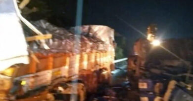 मुंबई-पुणे एक्सप्रेसवे पर ट्रक और बस में भिडंत, 3 की मौत, 16 घायल