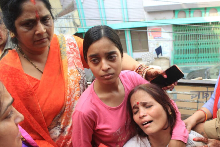 UP: कमलेश तिवारी हत्‍याकांड: मां बोली-मंदिर को लेकर शिव कुमार गुप्‍ता ने कराई हत्‍या