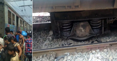 मुंबई: माहिम के पास पटरी से उतरे लोकल ट्रेन के कई डिब्बे