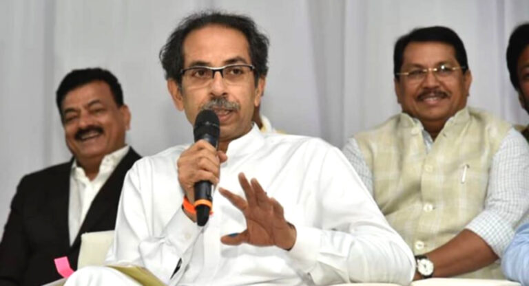 CM ठाकरे ने किया किसानों की 2 लाख रुपये तक की कर्जमाफी का ऐलान