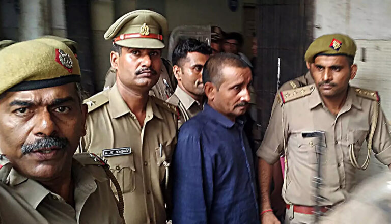 उन्नाव रेप केस: MLA कुलदीप सिंह सेंगर को उम्रकैद की सजा, 25 लाख का जुर्माना