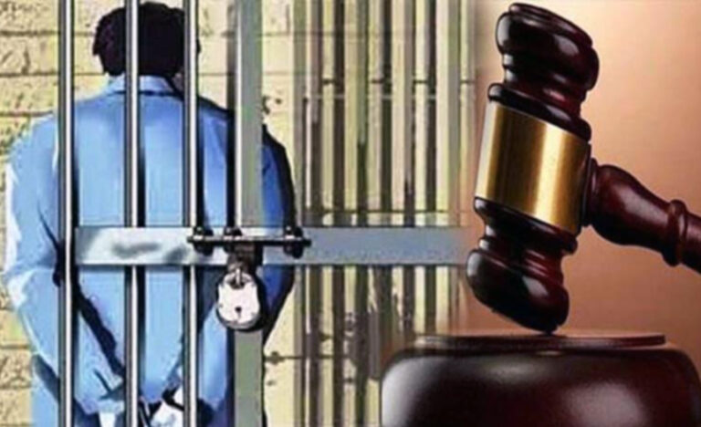 मुंबई: आकर्षक ब्याज का झांसा देकर चूना लगाने के मामले में 5 सदस्यों को जेल