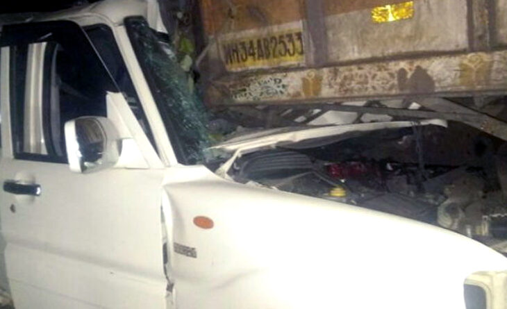 महाराष्ट्र: चंद्रपुर में कार और ट्रक की टक्कर में 6 की मौत, 7 घायल