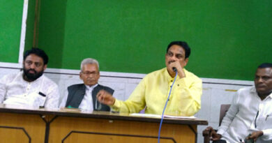 मुंबई: पूर्व केंद्रीय मंत्री मोहिते ने छोड़ा राजू शेट्टी का साथ, नया संगठन बनाने की घोषणा