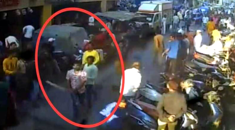 मुंबई: गोवंडी में दिन-दहाड़े दो की हत्या, 'छबील' को लेकर बवाल!