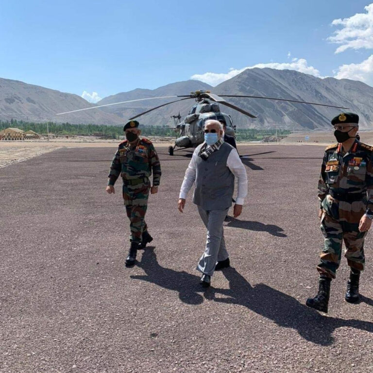 पीएम मोदी का चीन को सख्‍त संदेश- लद्दाख में एलएसी की रक्षा के लिए भारत प्रतिबद्ध