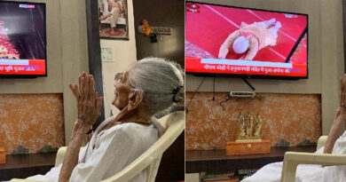 पीएम मोदी ने रखीं अयोध्या में राम मंदिर की पहली ईंट, मां ने टीवी पर देखा कार्यक्रम