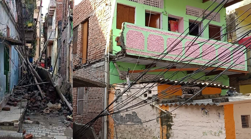 UP: वाराणसी के सदर बाजार में मकान निर्माण के दौरान छज्‍जा गिरने से 4 मजदूर घायल