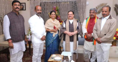 40 साल से कांग्रेस नेता रहे गुडुर नारायण सोमवार को बीजेपी में हुए शामिल, जेपी नड्डा से की मुलाकात