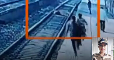 मुंबई: महिला जवान ने दिखाई गज़ब की दिलेरी, ट्रैक पर कूदकर बचाई यात्री की जान!