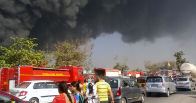 मुंबई: मानखुर्द में स्क्रैप गोदाम में भीषण आग, मौके पर फायर ब्रिगेड की 19 गाड़ियां, कोई हताहत नहीं