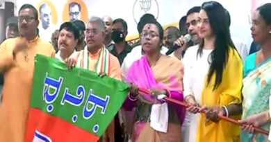 बंगाल विधानसभा चुनाव: ममता को फिर बड़ा झटका, 5 MLA और हबीबपुर से TMC उम्मीदवार सरला ने ज्वाइन की BJP