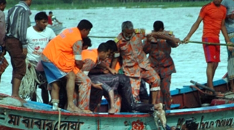 बांग्लादेश में नौका डूबने से 26 की मौत!