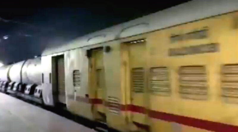 महाराष्ट्र: नागपुर से 45000 लीटर दूध लेकर दिल्ली चली पहली मिल्क ट्रेन