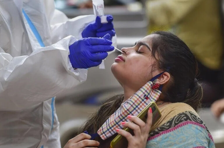 कोरोना संक्रमण को लेकर गृह मंत्रालय ने जारी की नई एडवाइजरी, राज्यों को दिए ये निर्देश