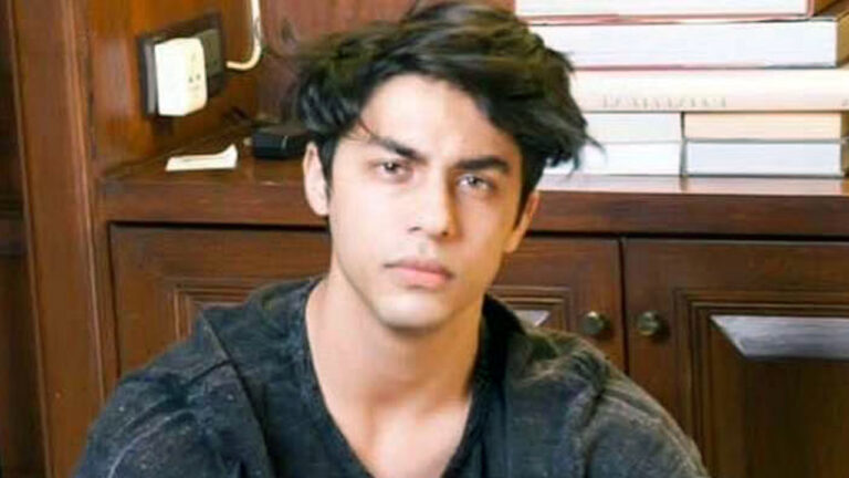 बांबे हाईकोर्ट ने कहा- आर्यन खान के खिलाफ ड्रग्स मामले में साजिश रचने के सुबूत नहीं