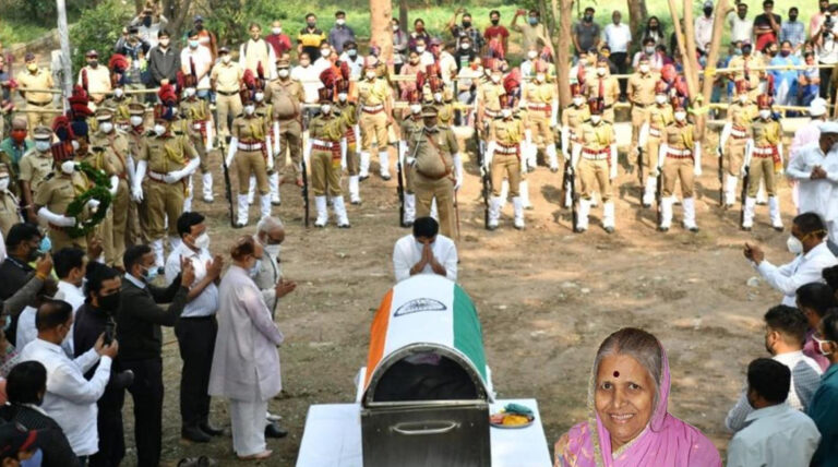 राजकीय सम्मान के साथ किया गया सामाजिक कार्यकर्ता सिंधुताई सपकाल का अंतिम संस्कार