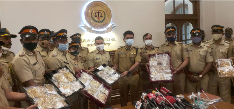 मुंबई में ज्वेलरी की दुकान से आठ करोड़ रुपये के सोने की चोरी मामले में पुलिस ने 10 लोगों को किया गिरफ्तार