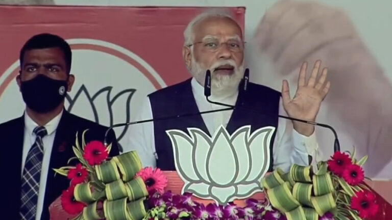 बहराइच में पीएम मोदी बोले- यूपी में डबल इंजन की सरकार बहुत जरूरी