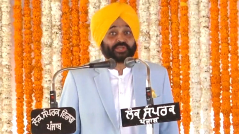 भगवंत मान बने पंजाब के नए मुख्यमंत्री, शहीद भगत सिंह के गांंव में ली सीएम पद की शपथ!