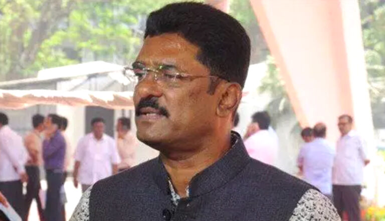 शिवसेना विधायक पर ईडी का शिकंजा, मनी लॉन्ड्रिंग मामले में प्रताप सरनाईक की 11 करोड़ की संपत्ति कुर्क!