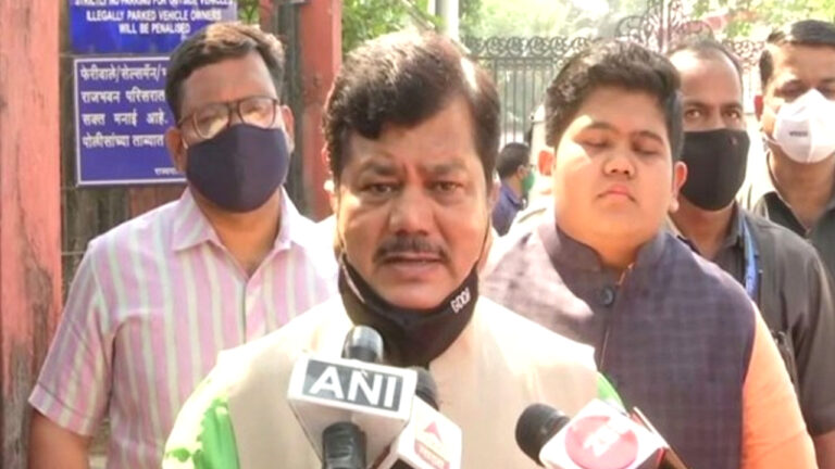 महाराष्ट्र विधान परिषद में विपक्ष के नेता प्रवीण दरेकर पर धोखाधड़ी का आरोप, मुंबई पुलिस ने दर्ज किया मामला