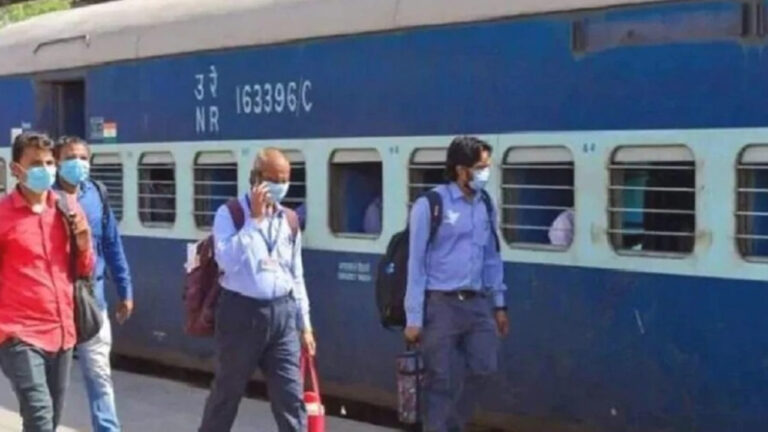 होली बाद दिल्‍ली, मुंबई रूट पर चलेंगी पांच जोड़ी स्पेशल ट्रेनें, यहां देखें- टाइम टेबल