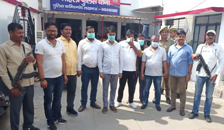 पूर्व मंत्री स्वामी प्रसाद मौर्य का निजी सचिव समेत पांच जालसाज गिरफ्तार; सरकारी नौकरी दिलाने के नाम पर करते थे ठगी!