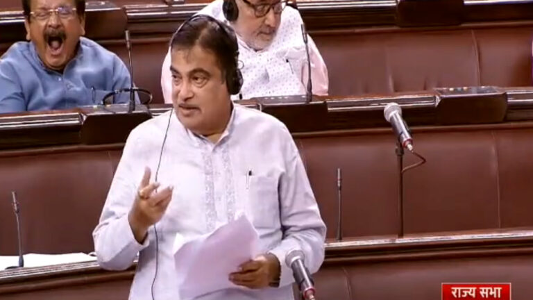 नितिन गडकरी ने सड़क दुर्घटनाओं पर जताई चिंता; बोले- सड़क हादसों में मारे गए लोगों की संख्या में भारत पहले नंबर पर