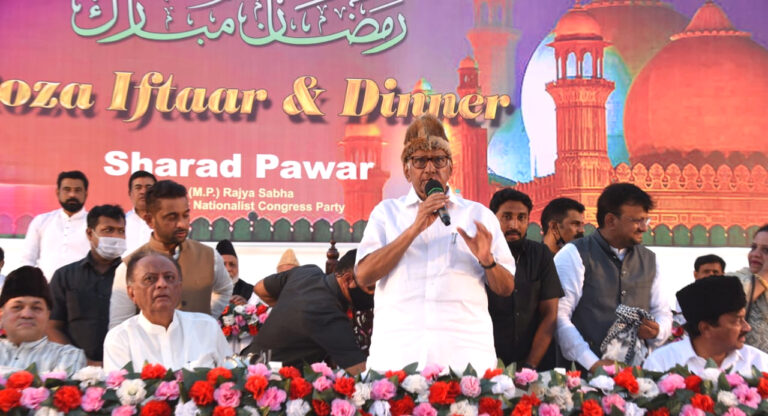 शरद पवार बोले- दिल्ली के बाद अब महाराष्ट्र में बिगाड़ा जा रहा माहौल; समाज में भाईचारा बनाए रखना जरूरी