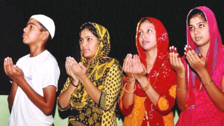 सऊदी अरब के बाद भारत में भी हुआ चांद का दीदार, कल से शुरू होगा माह-ए-रमजान का मुकद्दस महीना