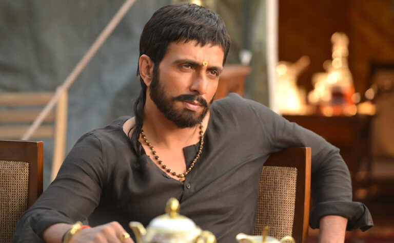 सोनू सूद बोले- बेहतर भारत के लिए सबको साथ आने की जरुरत