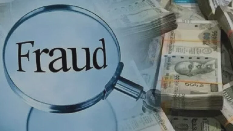 5 साल में पैसे डबल करने का लालच देकर 200 महिलाओं से 5 करोड़ की ठगी!मुंबई पुलिस ने दम्पति को गुजरात से किया गिरफ्तार