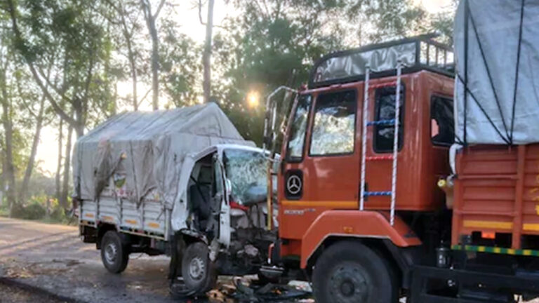 हरियाणा के जींद में भीषण सड़क हादसा: ट्रक और पिकअप की टक्‍कर में छह की मौत; 17 घायल