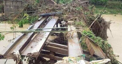गुजरात में भारी बारिश से दीवार गिरी, चार लोगों की मौत!