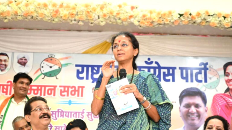 उत्तर भारतीयों के सम्मान में राकांपा हिंदी भाषी विभाग द्वारा आयोजित कार्यक्रम संपन्न