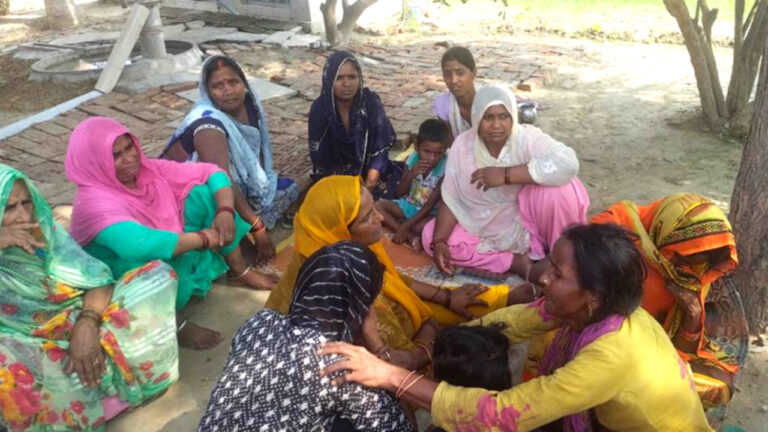 जौनपुर में लाठी-डंडे से पीटकर युवक की हत्या, भूमि विवाद बताई जा रही वजह