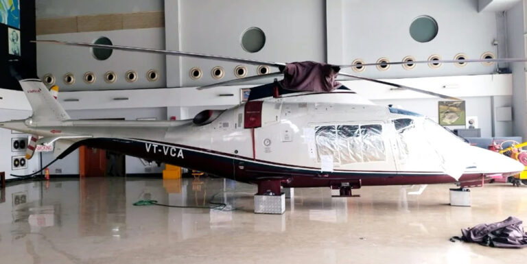 पुणे के बिल्डर अविनाश भोसले के परिसर में मिला अगस्ता वेस्टलैंड हेलीकॉप्टर!