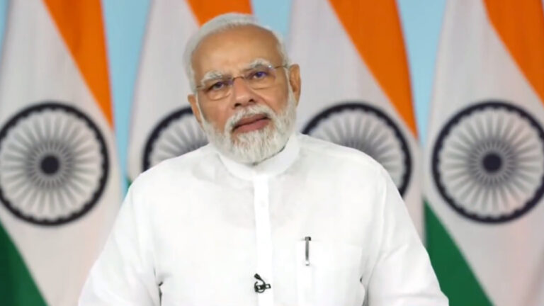 मन की बात: 'अमृत महोत्सव' का जिक्र कर पीएम मोदी बोले-14 दिनों तक प्रोफाइल में लगाएं तिरंगा