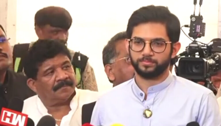 आदित्य ठाकरे का सीएम शिंदे पर करारा हमला, बोले- वफादारी के लिए कोई जगह नहीं, सबको पता है असली मुख्यमंत्री कौन है?