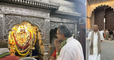 कांग्रेस सांसद कार्ति चिंदबरम ने किया कालभैरव मंदिर में दर्शन-पूजन, बोले- ईडी से डरने वाले नहीं