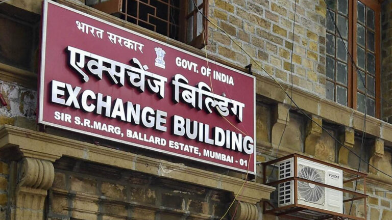 मुंबई एनसीबी ने 21.30 लाख रुपये का ड्रग्स जब्त कर युवक को किया गिरफ़्तार