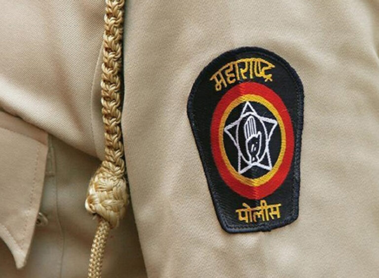 मुंबई पुलिस के कांस्टेबल ने किया महिला के साथ दुष्कर्म!